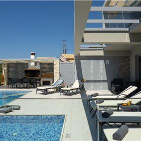 3 bedroom villa with pool & sea views, Agios Mathaios, sleeps 6